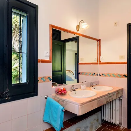 Madronos By Danlux Invest * Tossa de Mar